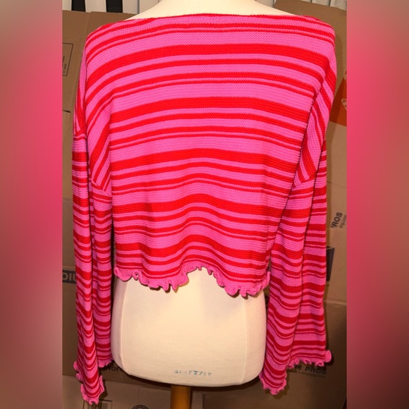 Nasty gal. Striped Red and Pink Cropped Sweater large - Picture 2 of 4